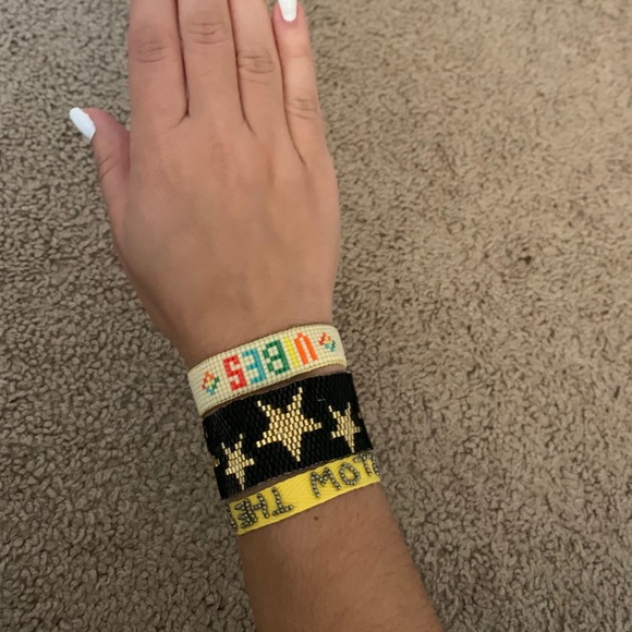 Bracelets - Picture 5 of 6